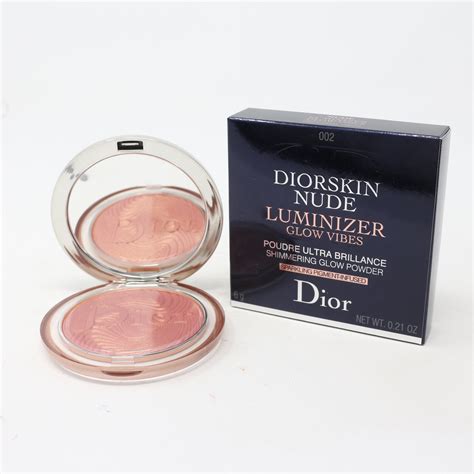 Diorskin Nude Luminizer: Powder 'Highlighter 